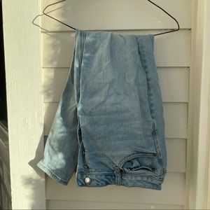 Vintage High Rise distressed jeans